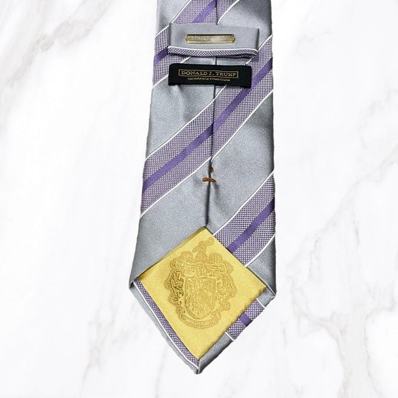 Donald J. Trump‎ Signature Collection Purple & Gray 100% Silk Tie, OS - Picture 5 of 5
